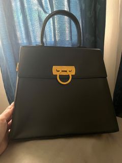 (Category: ) located in . Submitted by Code_Trends_PH (Listing ID 1188121494, Image 1). Description: .