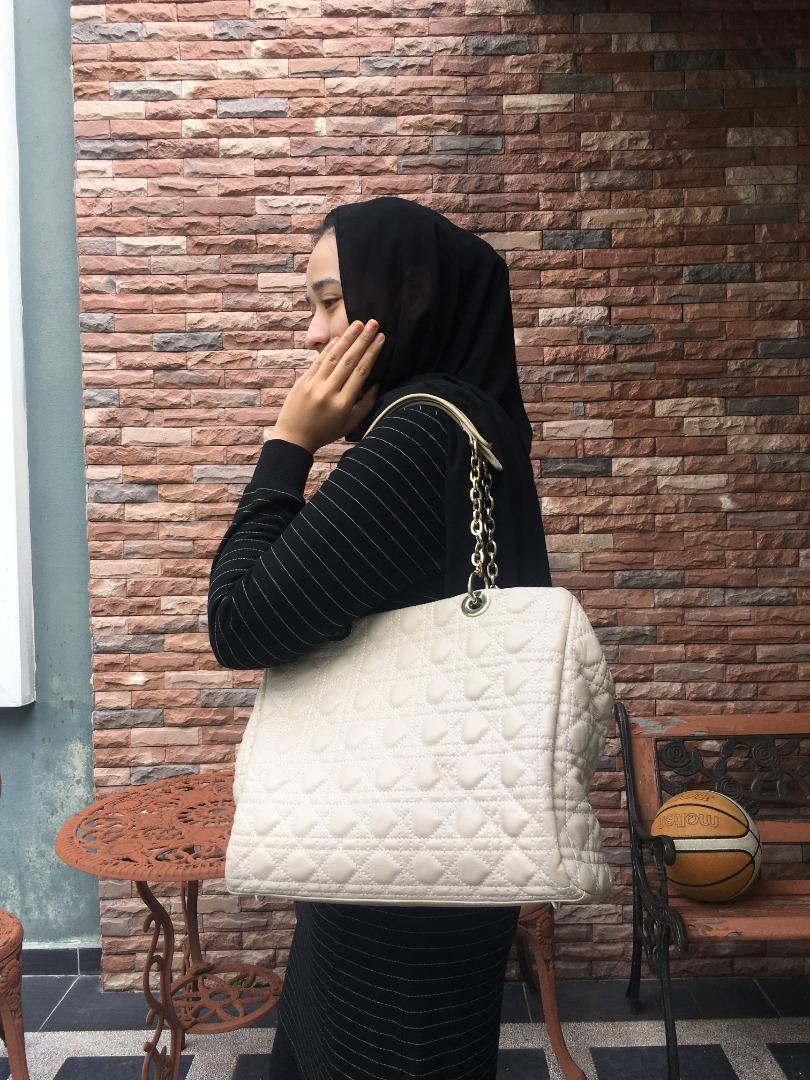 Esfolar bag sales