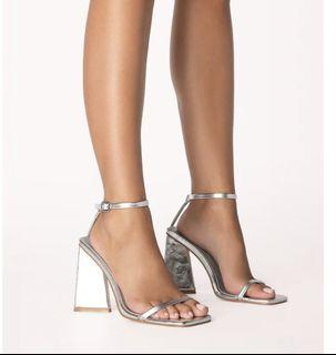 Billini SZ 6/37 silver triangle block heel shoes ankle strap bnib