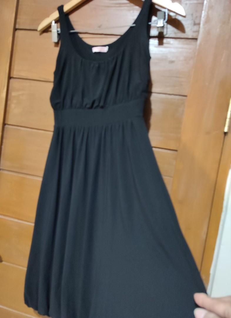 Black dress by KARIMADON (S) (Category: Dresses) located in Quezon City. Submitted by PaidTY (Listing ID 1188875557, Image 3). Description: can be use in both formal and casual wear.