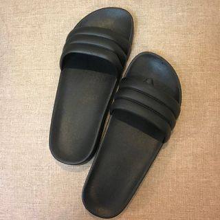 (Category: ) located in . Submitted by declutterby_ellie (Listing ID 1188803001, Image 1). Description: .