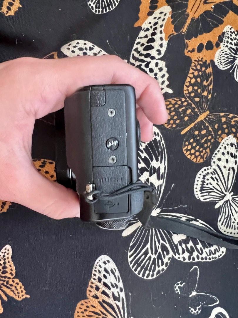 Canon G7x Mark ii, Photography, Cameras on Carousell