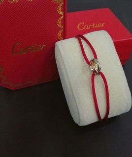 (Category: ) located in . Submitted by japanandsingaporeluxepreloved (Listing ID 1188966098, Image 1). Description: .