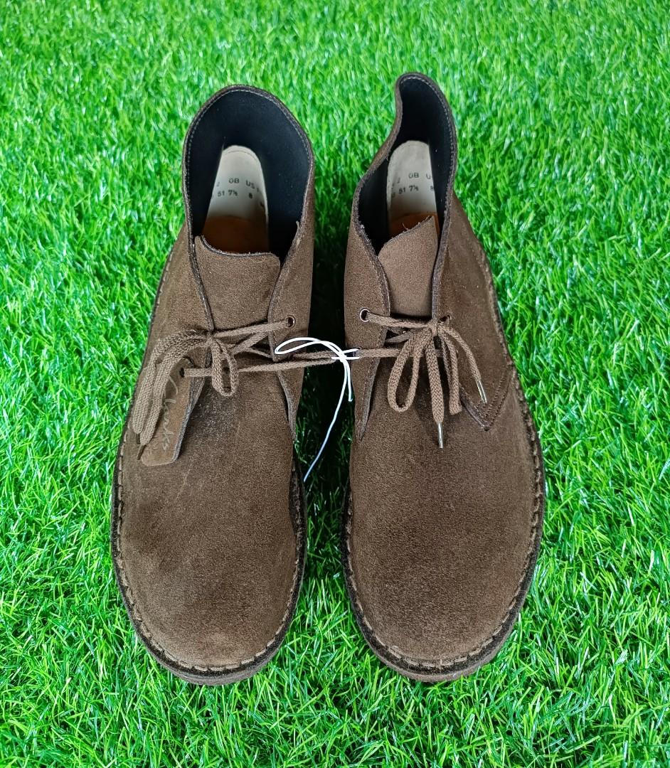 Clarks desert shop boots size 8
