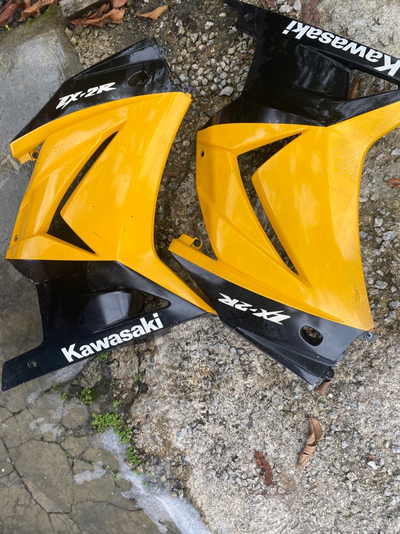 Cover set Kawasaki Ninja 250 Motorbikes on Carousell