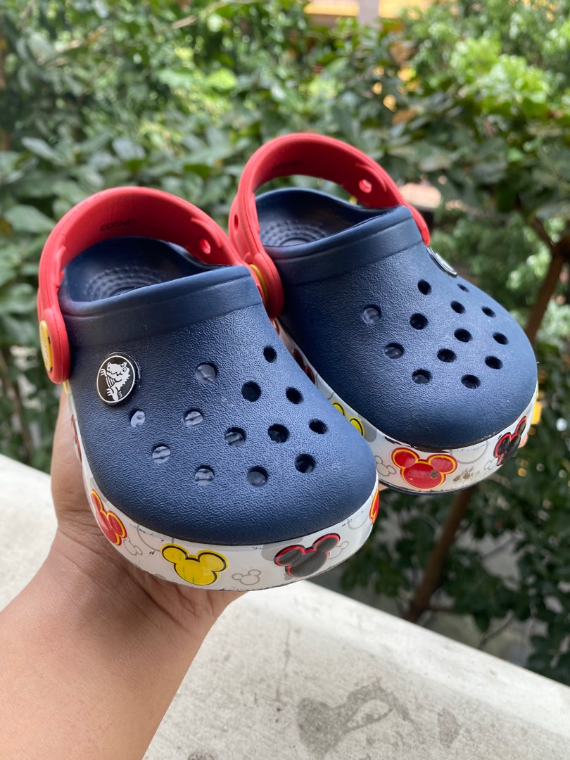 Mickey mouse crocs 2025 baby