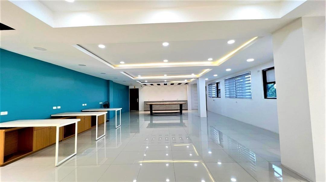 FOR SALE BRAND NEW OFFICE/WAREHOUSE IN BARANGAY PALTOK QUEZON CITY