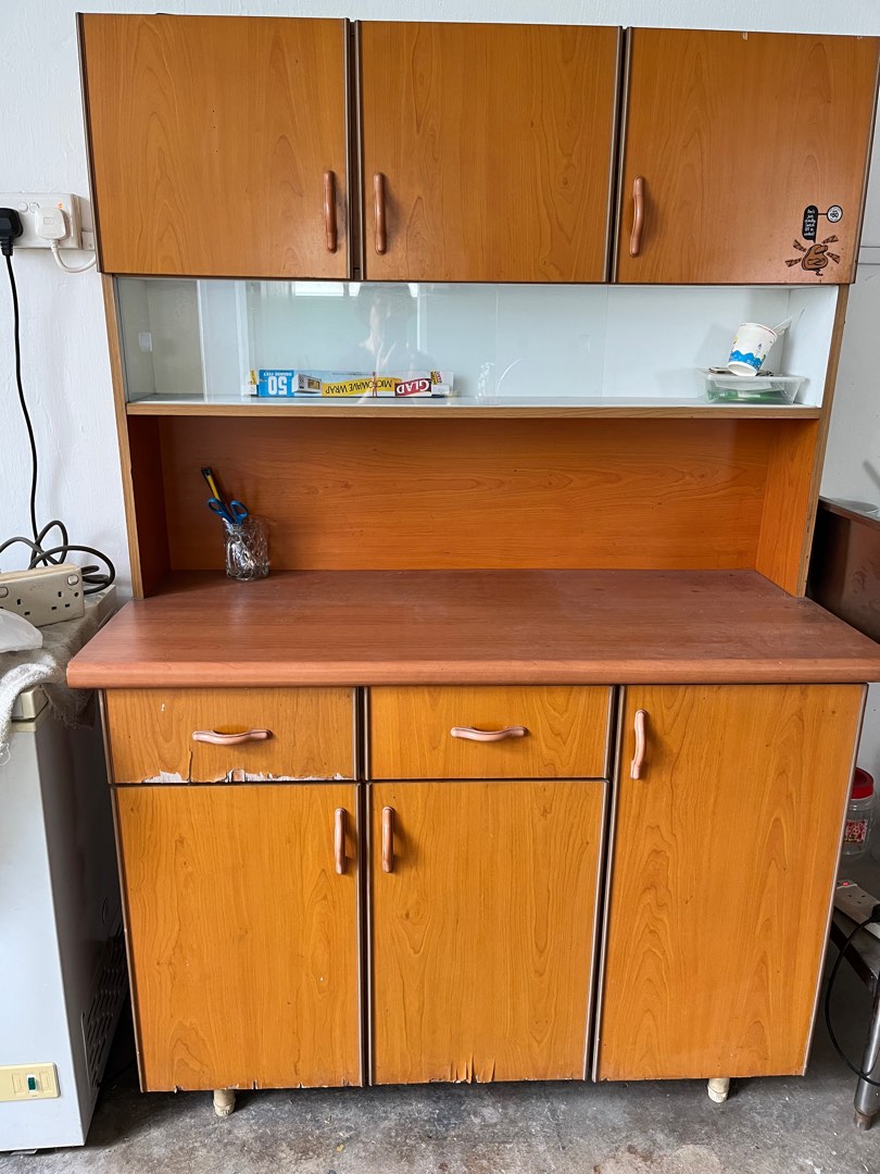 Free, Furniture & Home Living, Furniture, Shelves, & Racks on