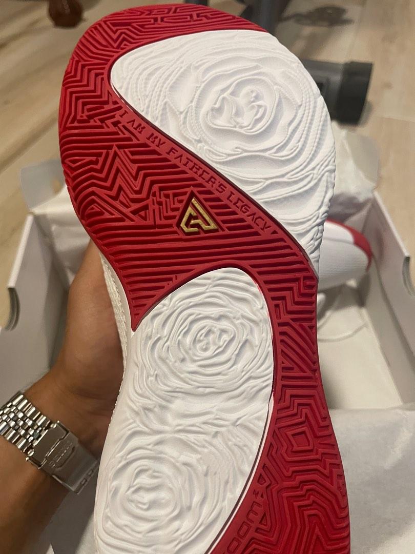 giannis zoom 1