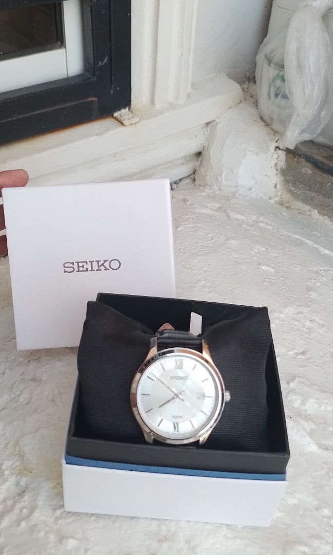 Hardlex Crystal Seiko Wacth, Women's Fashion, Watches & Accessories,  Watches on Carousell