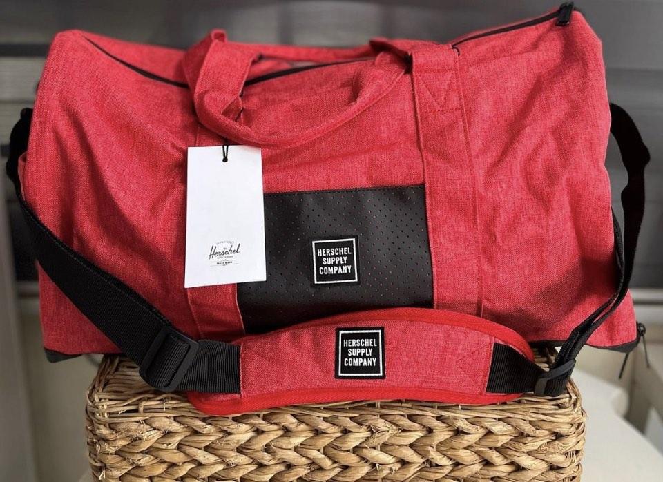 Herschel Duffle Bag, Men's Fashion, Bags, Belt bags, Clutches and