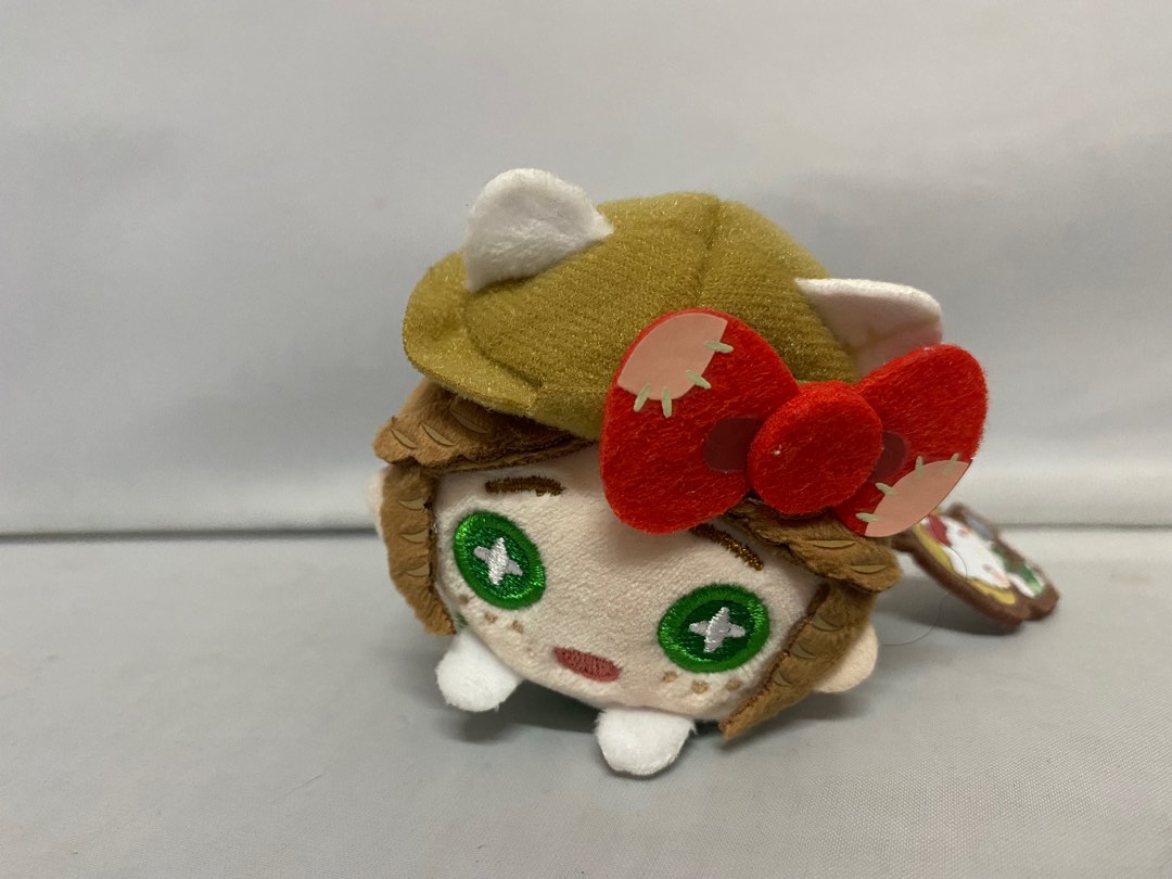 Sanrio pearl store and marina plush