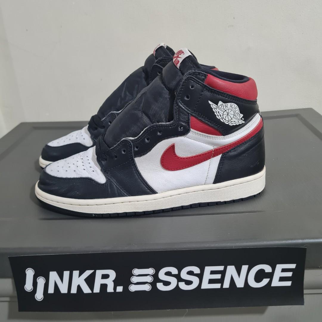 aj1 high black gym red
