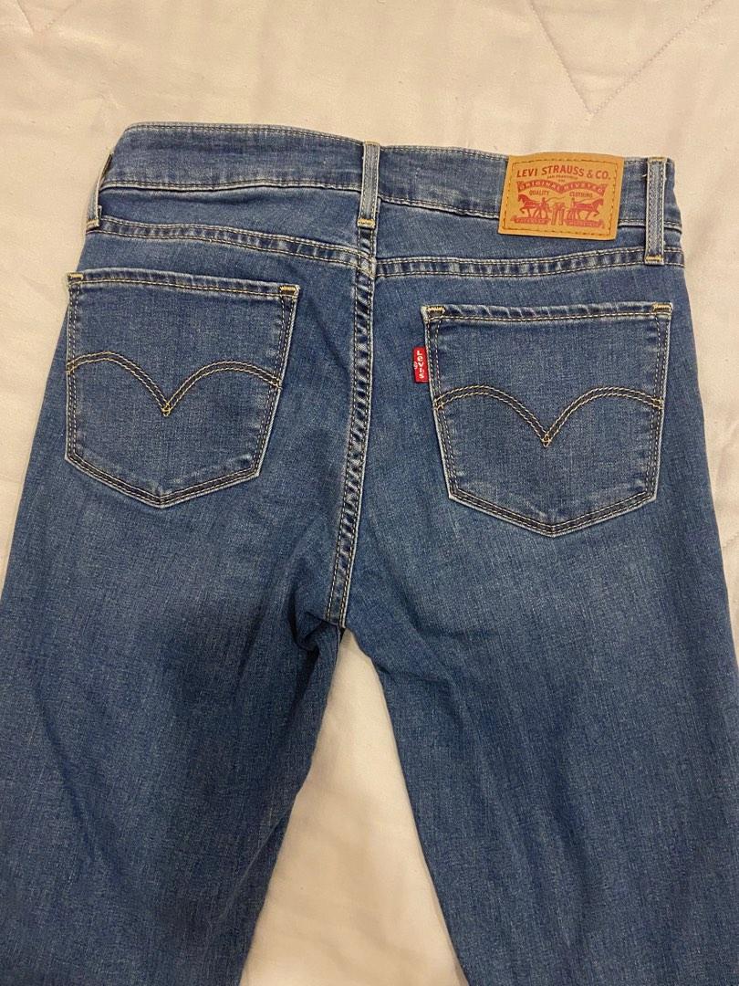 Levis 711 skinny jeans, Women's Fashion, Bottoms, Jeans & Leggings on Carousell