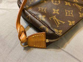 ♡Louis Vuitton 真品 ♡♡LV 大麻將包 手提 小型配飾包 vintage 經典款