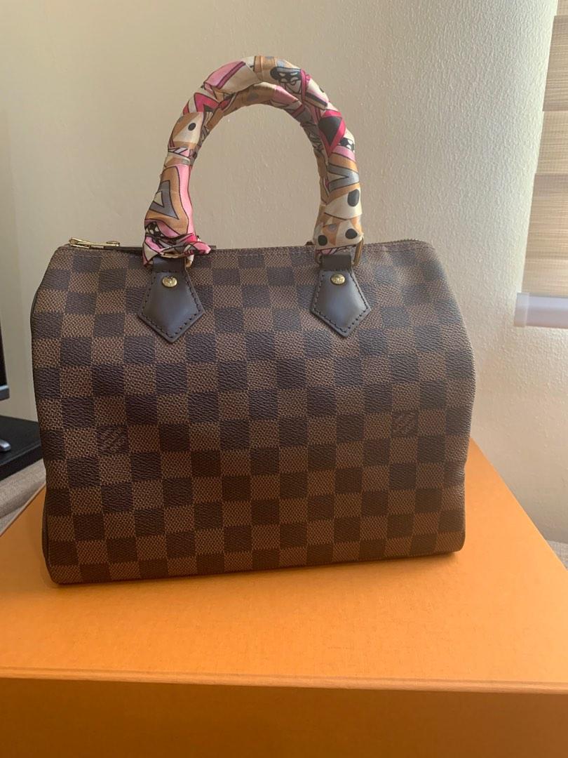 Louis Vuitton LV Speedy 25 Damier Ebene (Category: Luxury Bags & Wallets) located in Taytay. Submitted by miley_kay (Listing ID 1188785170, Image 2). Description: With box, dustbag and receipt No paperpag With hot stamping on the base of handle: Kay.