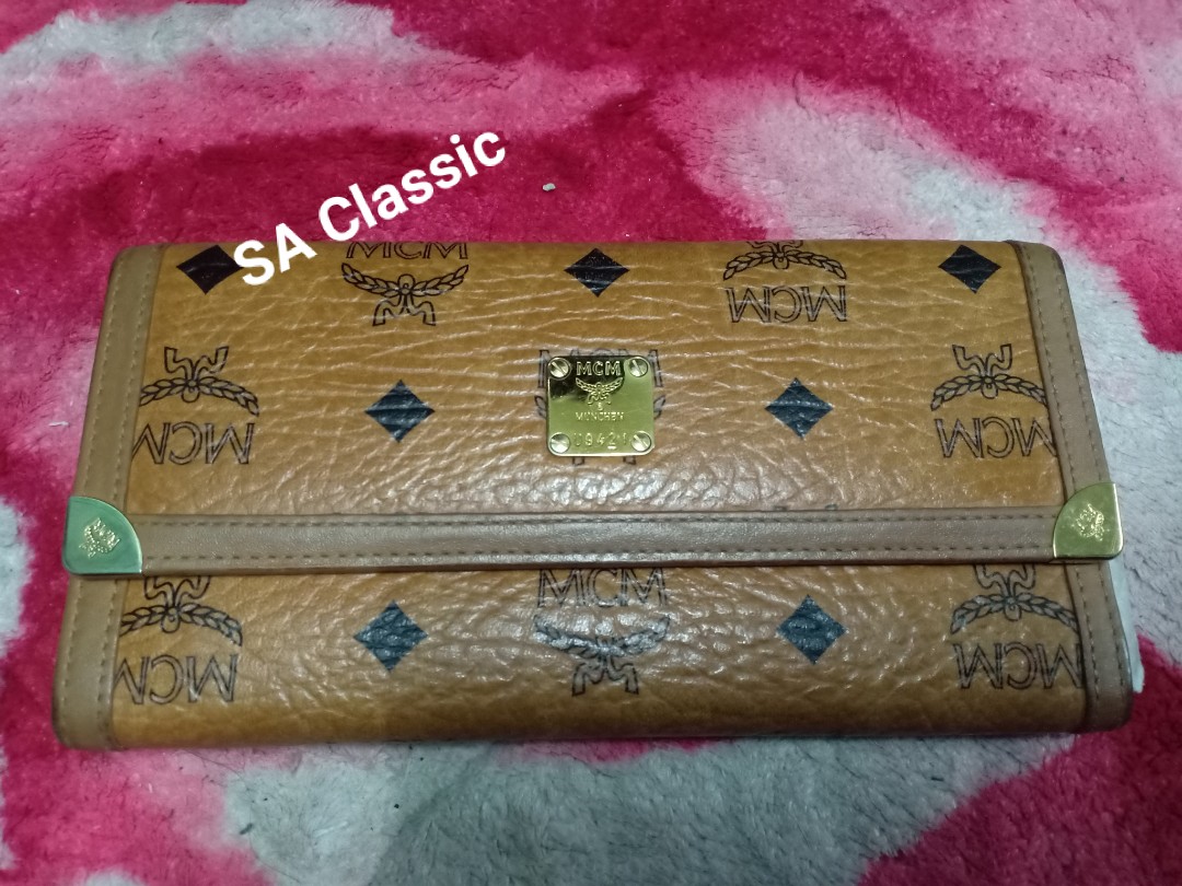 MCM 💯 Original Authentic Made in Korea, Women's Fashion, Bags & Wallets,  Wallets & Card holders on Carousell