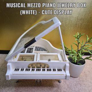 MUSICAL MEZZO PIANO JEWELRY BOX (WHITE) - CUTE DISPLAY