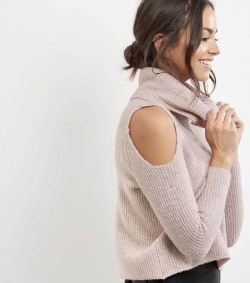 Cold shoulder sales jumper new look