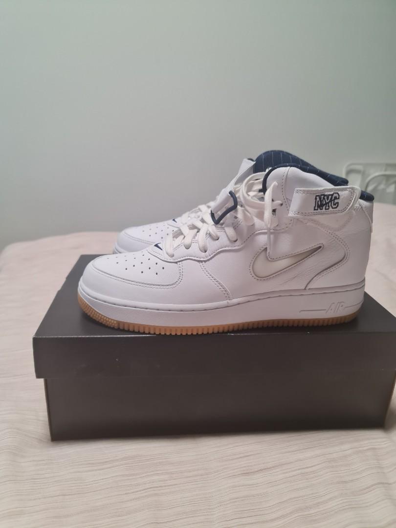 Nike air store force 17 mid