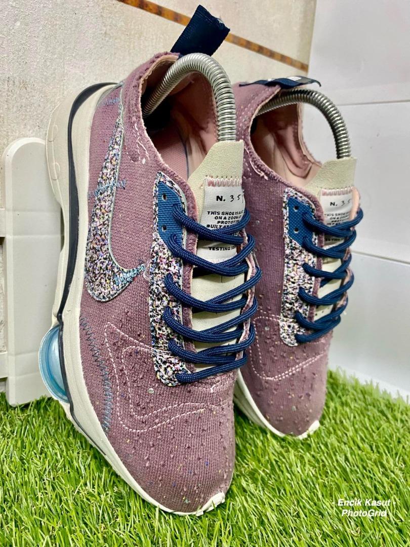 Nike nsw zoom sales
