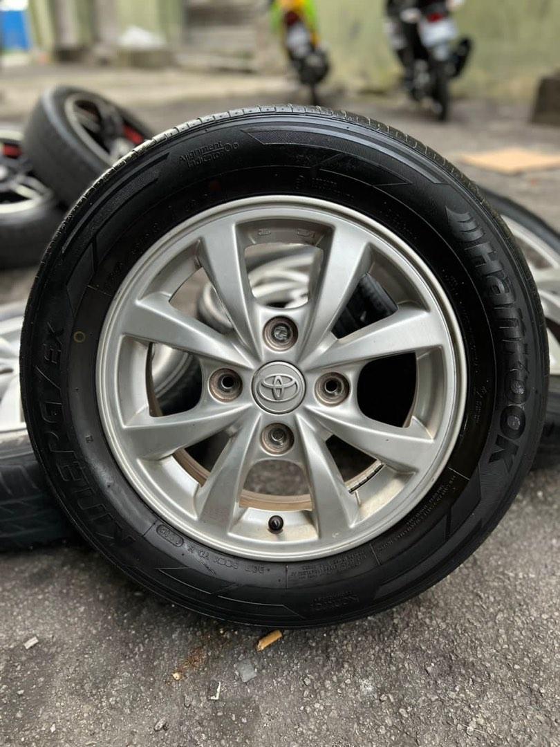 Original 14 inch sport rim Toyota Avanza tyre 70, Auto Accessories on Carousell
