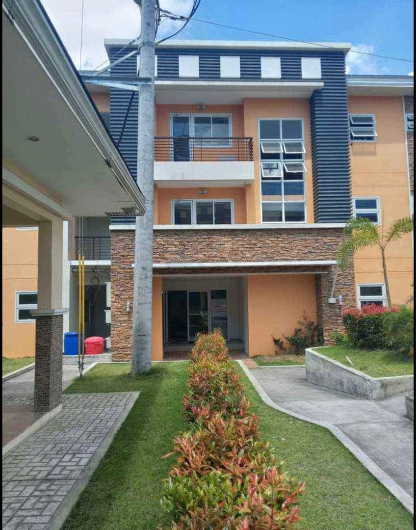 Pine condo Tagaytay, Property, Rentals, Vacation Rentals on Carousell
