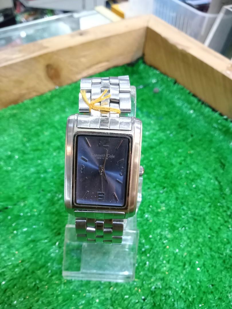 Kenneth cole watch square face hotsell