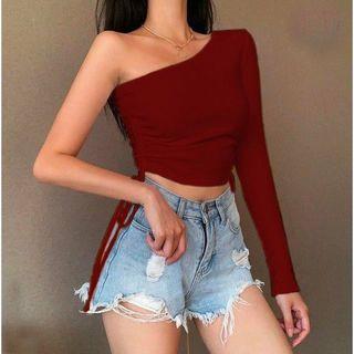 Red Top One Shoulder Rajut