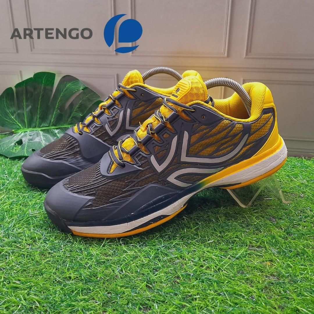 Sepatu Badminton ARTENGO TS990 Multicourt Athletic Yellow Grey