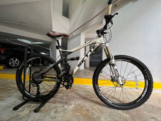 (Category: ) located in . Submitted by bikerteds (Listing ID 1188871650, Image 1). Description: .