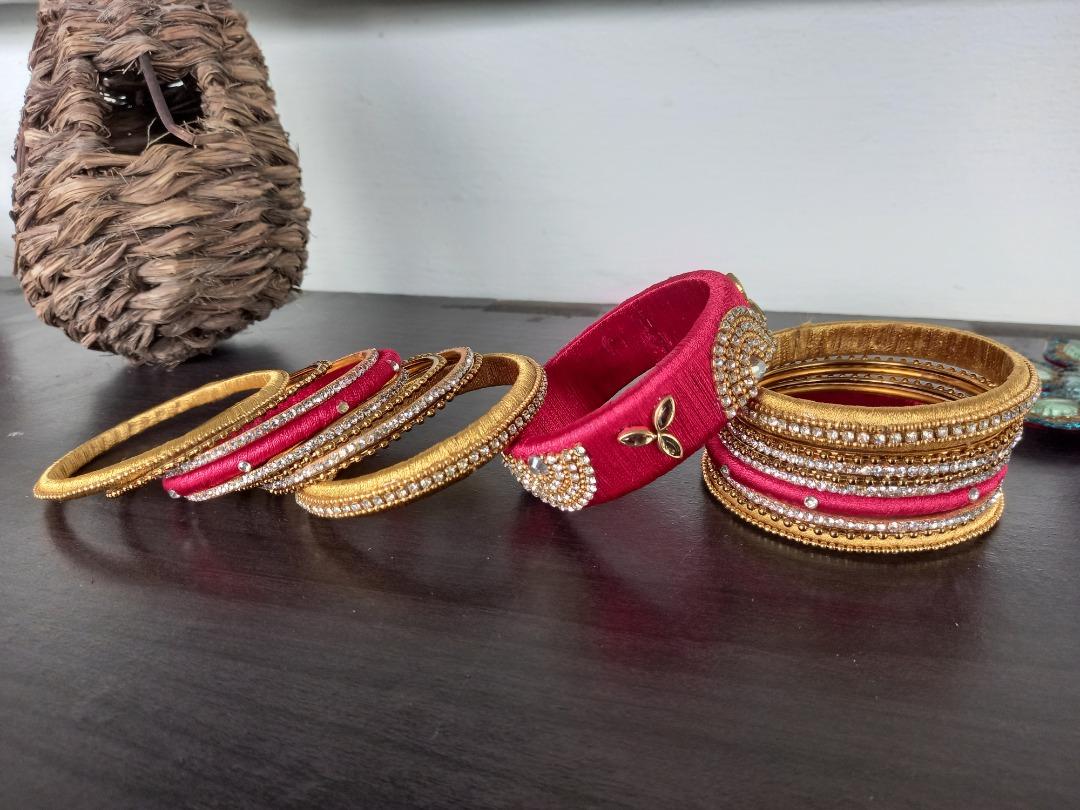 Full set store of gold jewellery