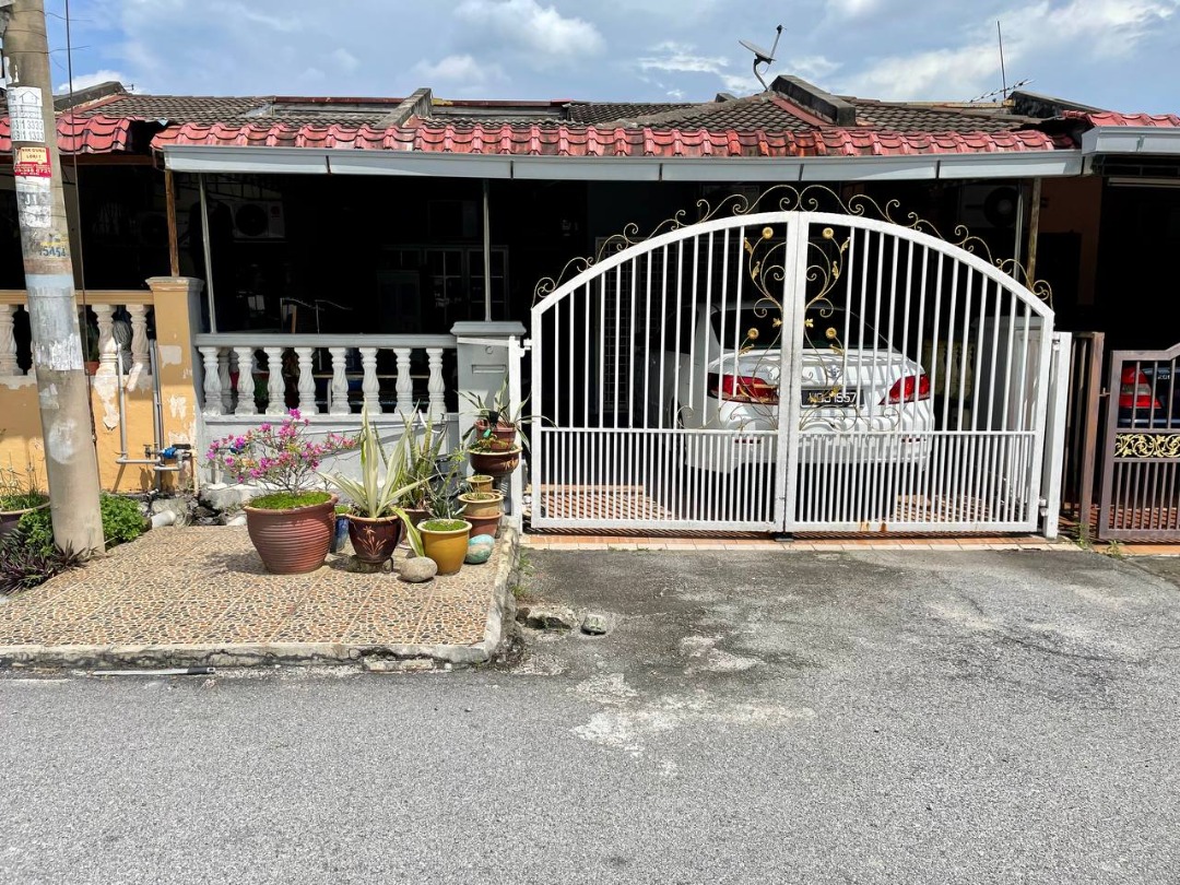 Single Storey at Taman Indah, Sg Jelok, Kajang, Property, For Sale on