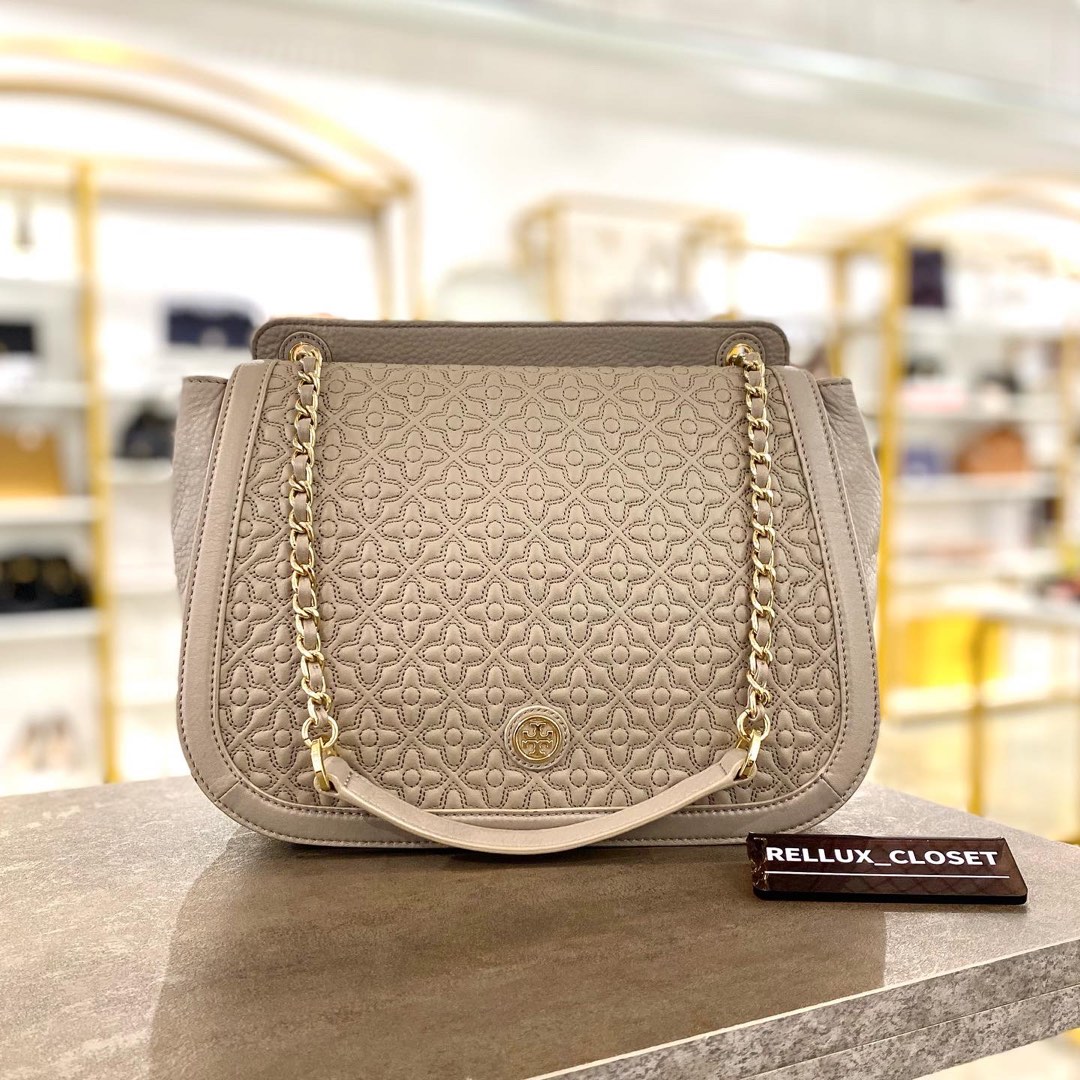 Tory burch bryant tote new arrivals