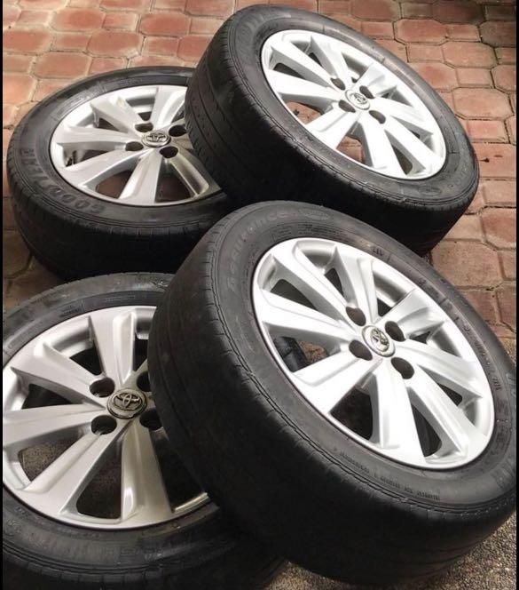 Toyota Vios stock mags (Category: Mags and Tires) located in Makati City. Submitted by ljlovely (Listing ID 1188811898, Image 2). Description: Pm for more info..