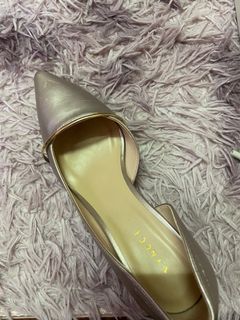 (Category: ) located in . Submitted by myg00dclothes (Listing ID 1188843583, Image 1). Description: .