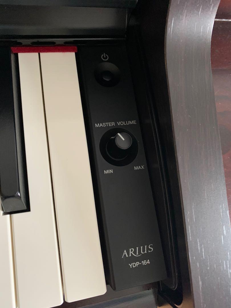 Yamaha Digital Piano Arius YDP164, Hobbies & Toys, Music & Media