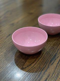 $130/2! New Le Creuset Satin Pink Noodle Bowls