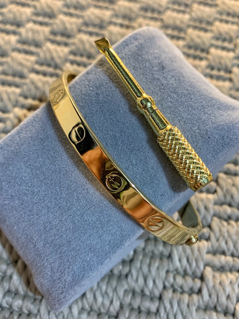 18K Cartier Love Bangle Pawnable Women s Fashion Jewelry