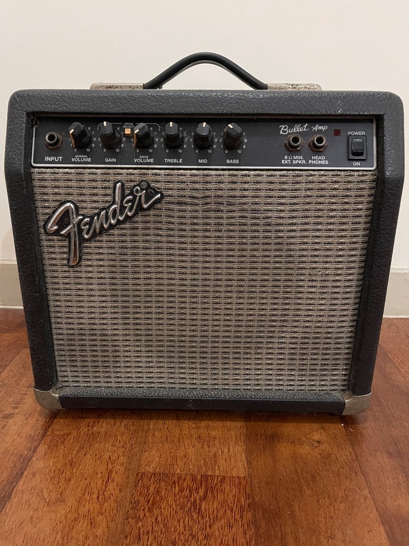 Fender on sale bullet amp