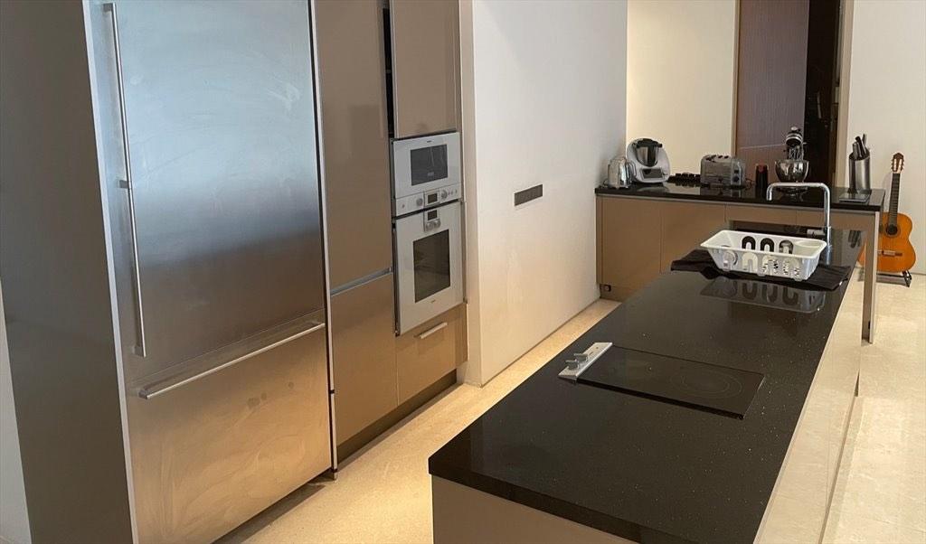 8 Rodyk, Property, Rentals, Room Rentals on Carousell