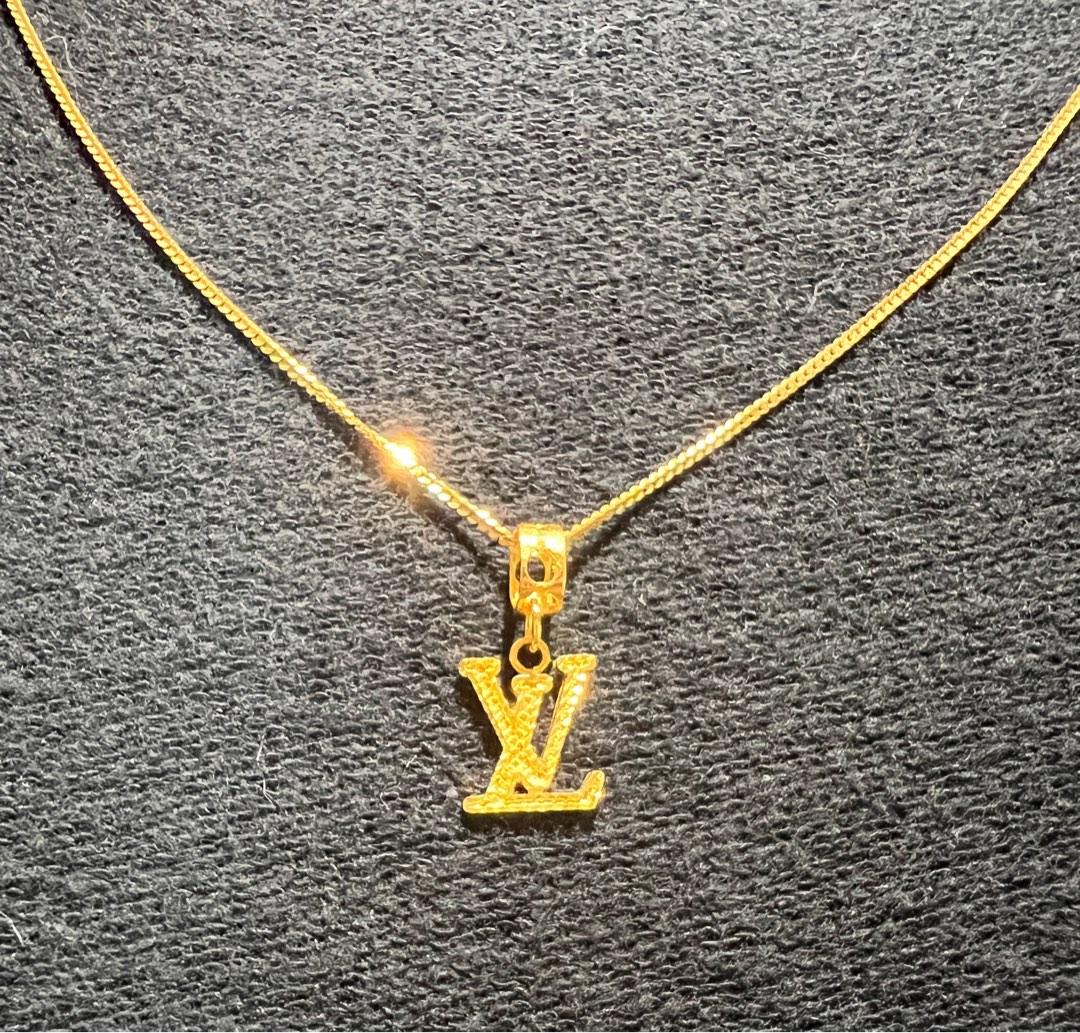 916 Gold pendant only pendant not with necklace