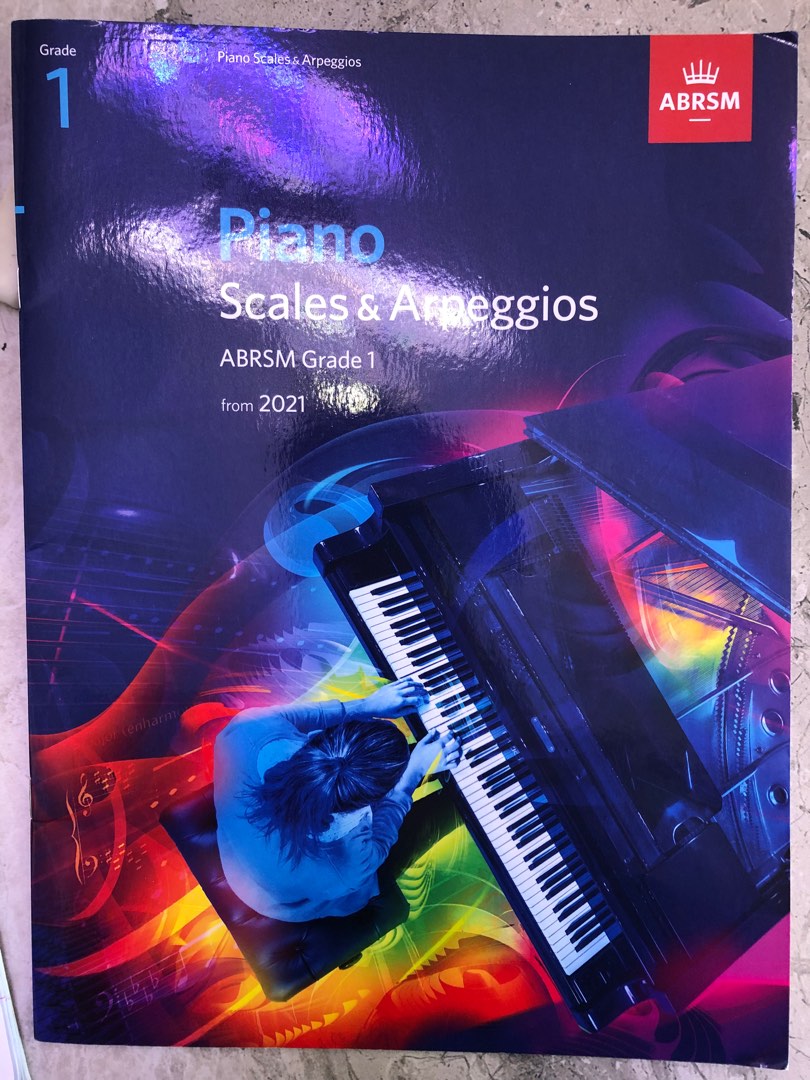 ABRSM Piano scales and arpeggios grade 1, 興趣及遊戲, 音樂、樂器 & 配件, 音樂與媒體 樂譜