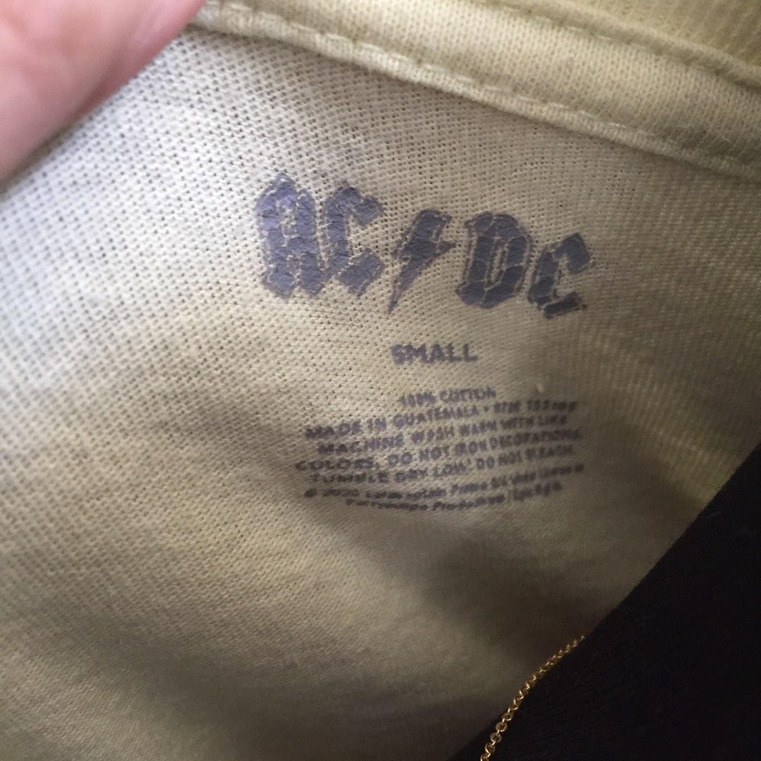 AC/DC yellow semi crop, Women's Fashion, Tops, Shirts on Carousell