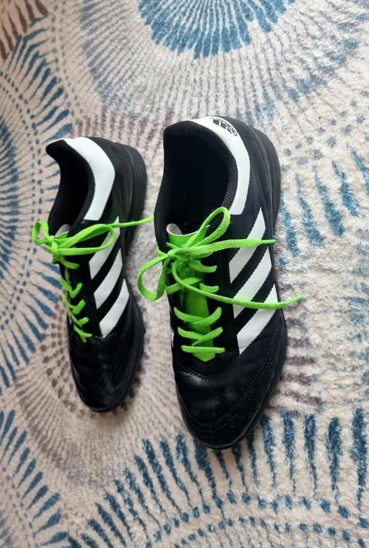 Adidas football shoes UK9 Men s Fashion Activewear on Carousell