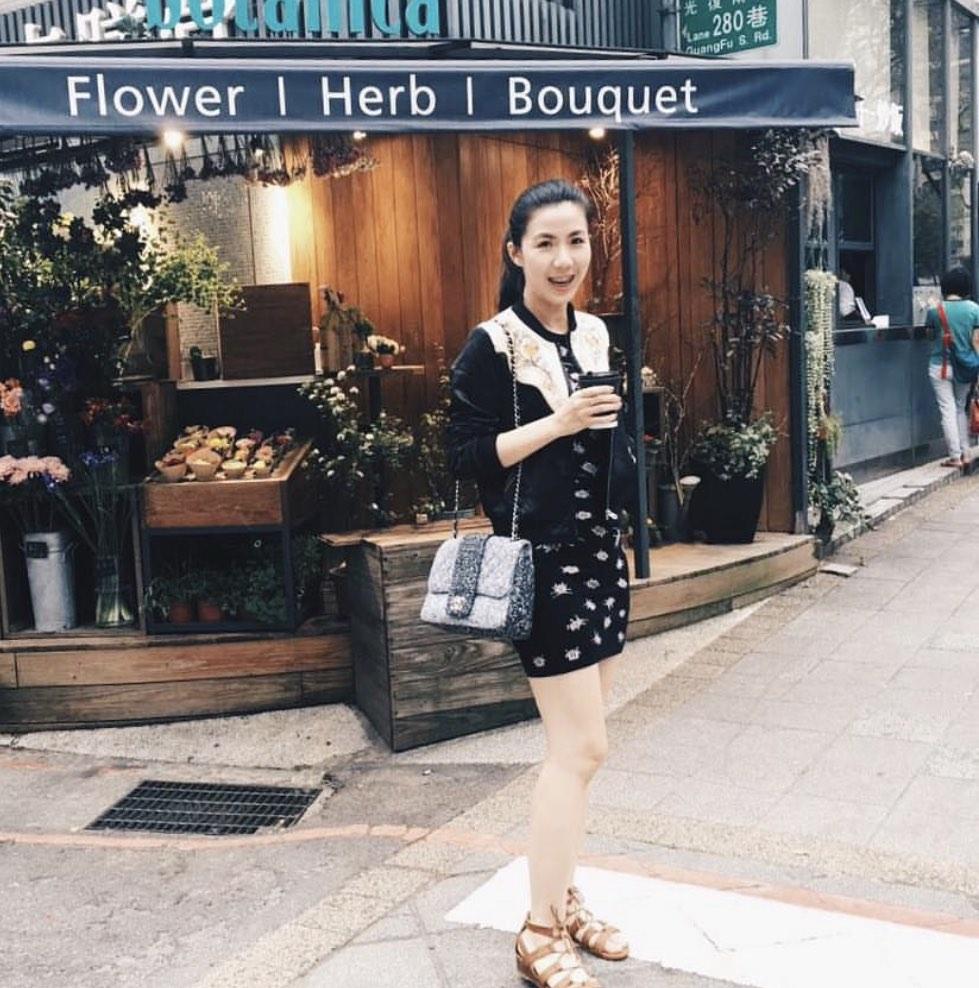 Alexander mcqueen outlet beetle dress