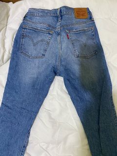 (Category: ) located in . Submitted by prelovedph22 (Listing ID 1189013817, Image 1). Description: .