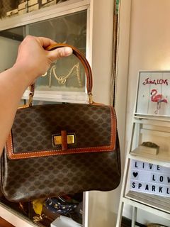 (Category: ) located in . Submitted by glam_lyf (Listing ID 1189028365, Image 1). Description: .