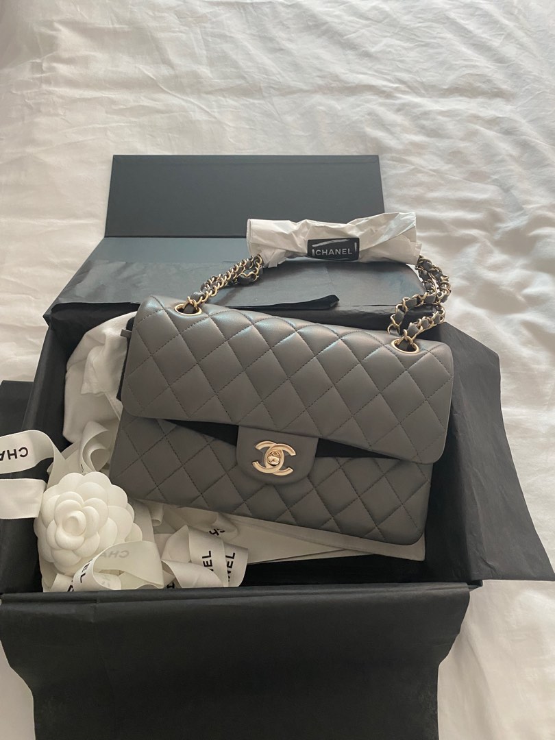 CHANEL 20C Grey Caviar Small Classic Flap LGHW - Timeless Luxuries