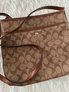 (Category: ) located in . Submitted by personal_shopper8 (Listing ID 1189081369, Image 1). Description: .